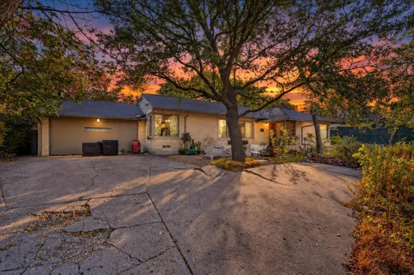 1058 N Buckner Boulevard, Dallas, TX 75218