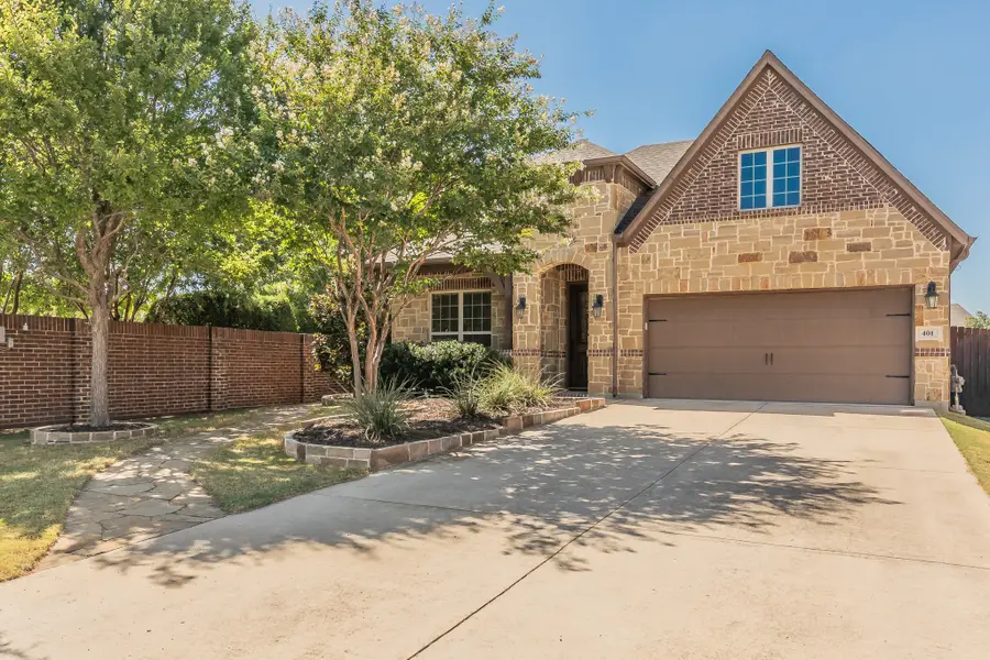 401 Middleton Drive, Roanoke, TX 76262 - #2