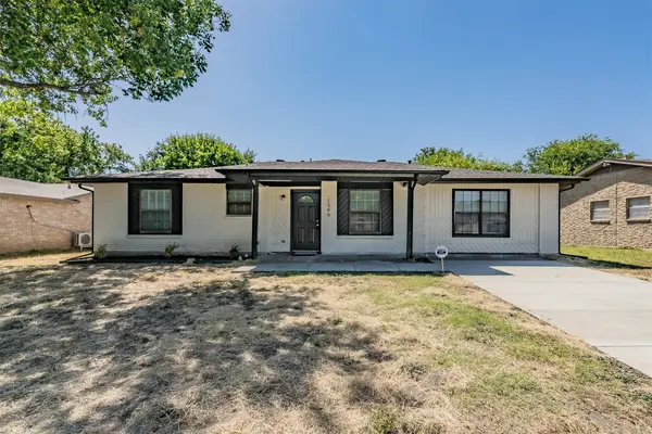 1546 Oakbrook Street, Lancaster, TX 75134