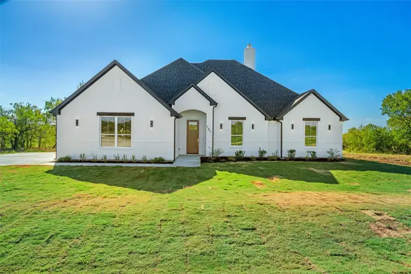 101 Barefoot Bay Boulevard, Corsicana, TX 75109