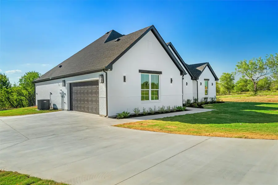 101 Barefoot Bay Boulevard, Corsicana, TX 75109 - #2