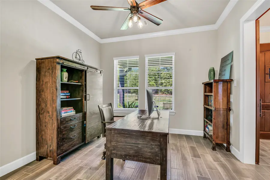 108 Falcon Crest Drive, Kennedale, TX 76060 - #3