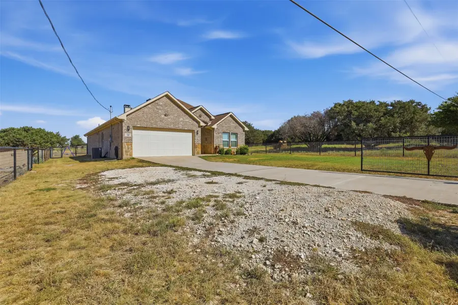 328 Ridge Drive N, Cleburne, TX 76033 - #3