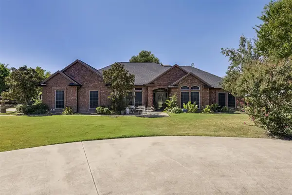137 Cactus Road, Waxahachie, TX 75165