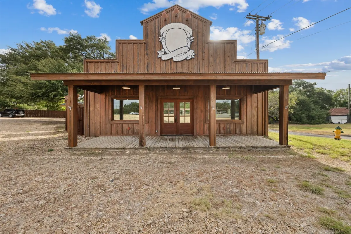 6401 Rock Creek Road, Waco, TX 76708 - #1