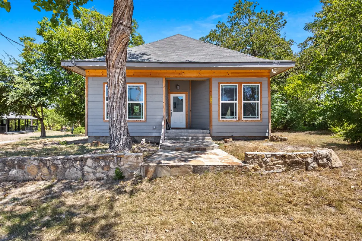 314 N Harding Street, Fort Worth, TX 76102 - #1