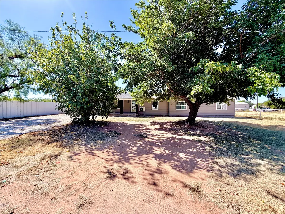 1220 Avenue G, Hawley, TX 79525 - #1
