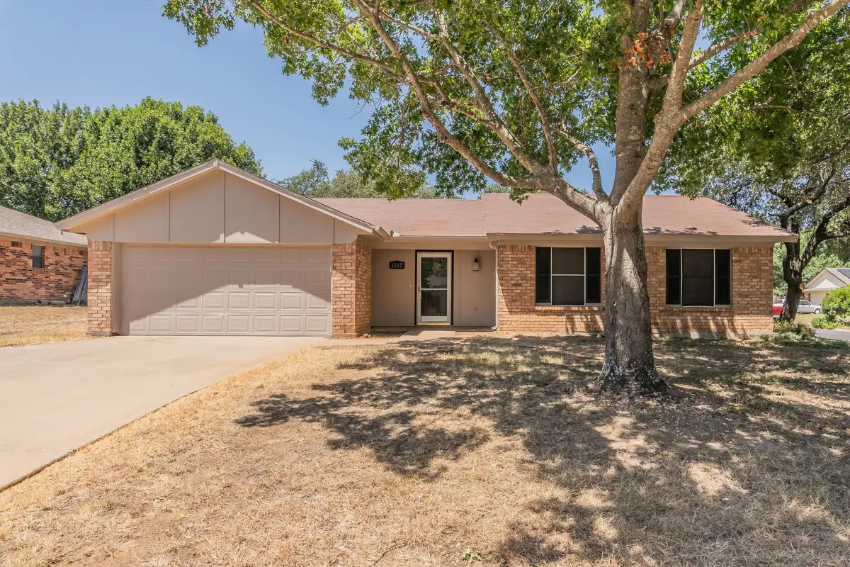1517 Raintree Lane, Cleburne, TX 76033 - #1