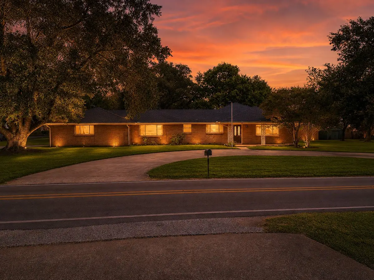 600 E Liberty Street, Pilot Point, TX 76258 - #1
