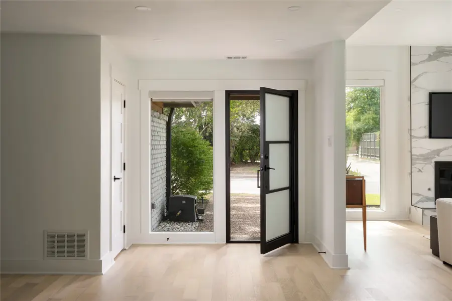 16106 Shadybank Drive, Dallas, TX 75248 - #3