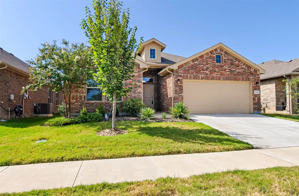213 Mossy Cliff Lane, Haslet, TX 76052 - #1