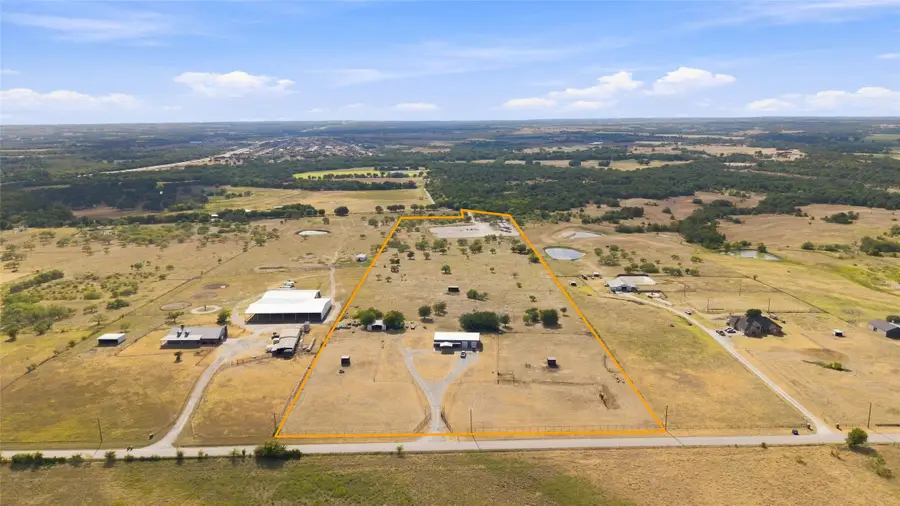 12880 N County Line Rd, Ponder, TX 76259 - #3