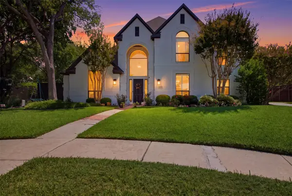 3016 Hallwell Drive, Plano, TX 75093