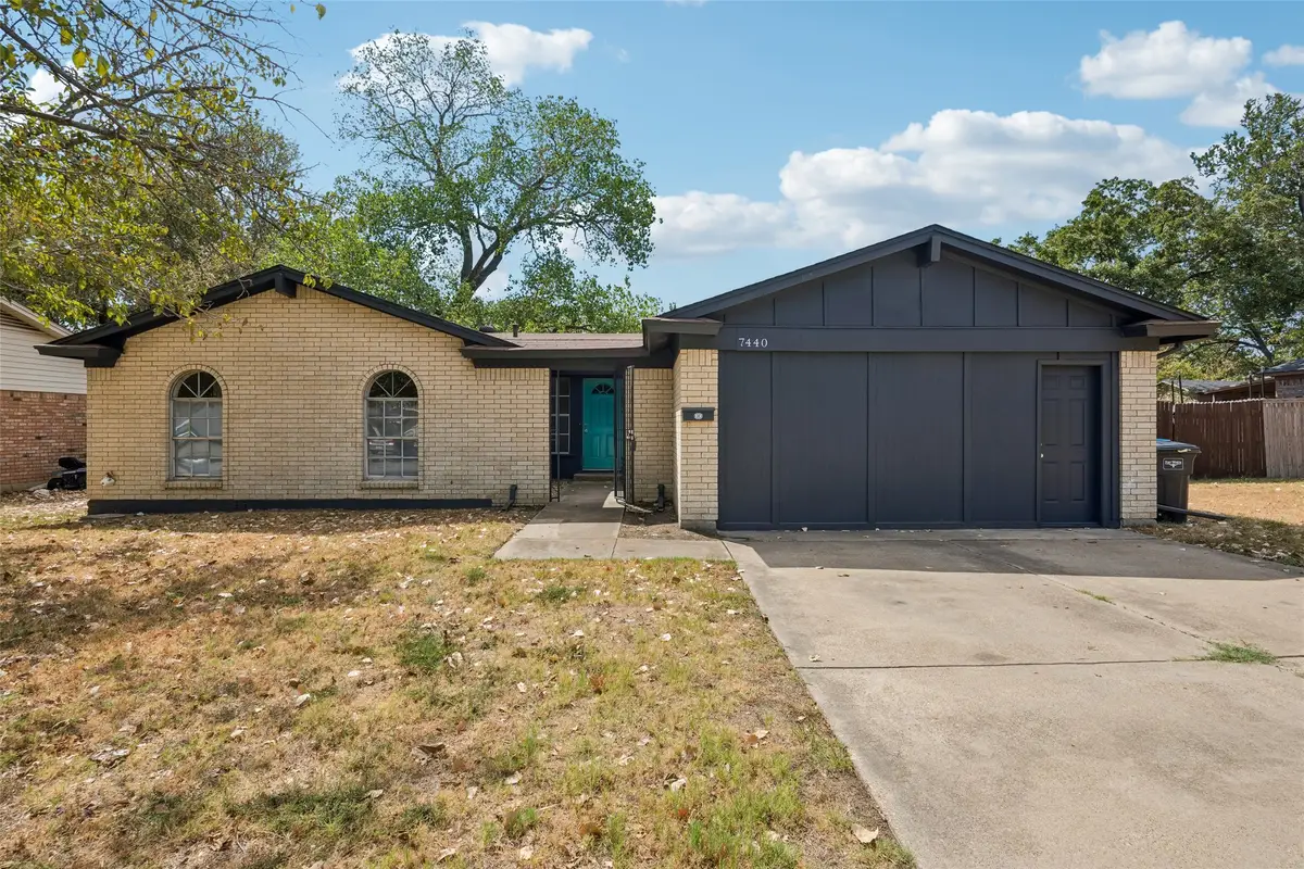 7440 Beckwood Drive, Fort Worth, TX 76112 - #1