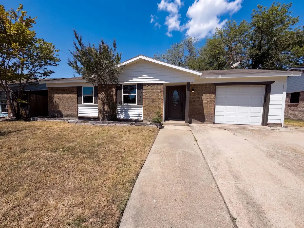 4017 Ambassador Way, Balch Springs, TX 75180 - #1