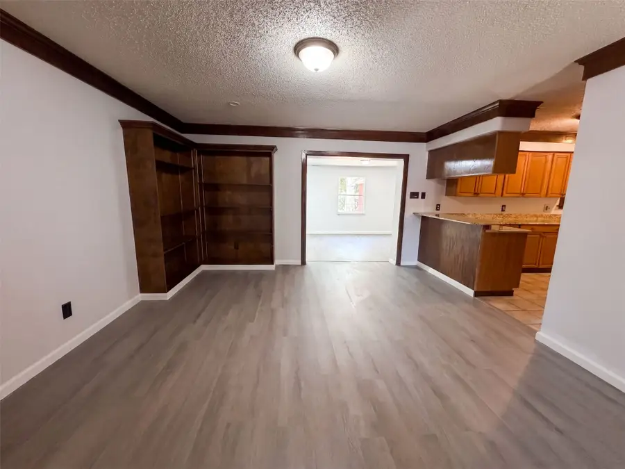 4017 Ambassador Way, Balch Springs, TX 75180 - #3