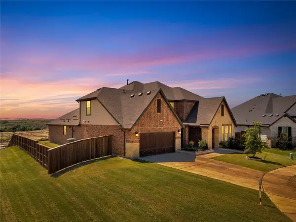 5884 Turner May Drive, Fort Worth, TX 76126