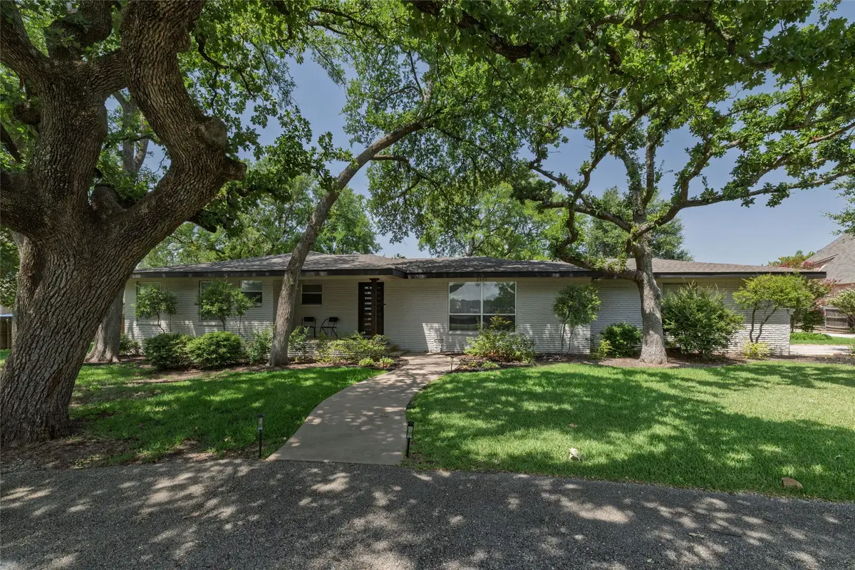 2640 Ridgecrest Drive, Southlake, TX 76092 - #1