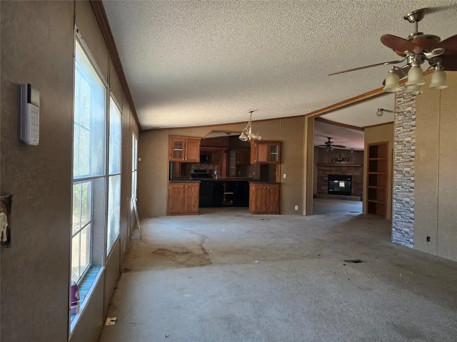 3003 Hilltop Road, Granbury, TX 76048 - #2