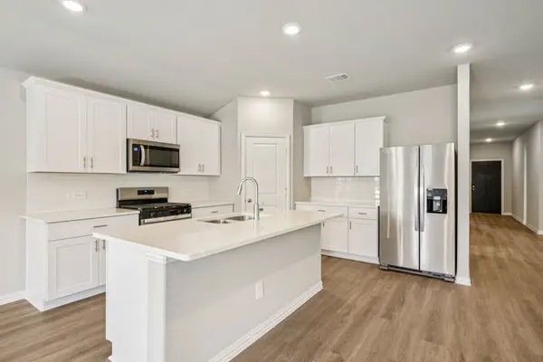 2128 Longchamp Lane, Seagoville, TX 75159