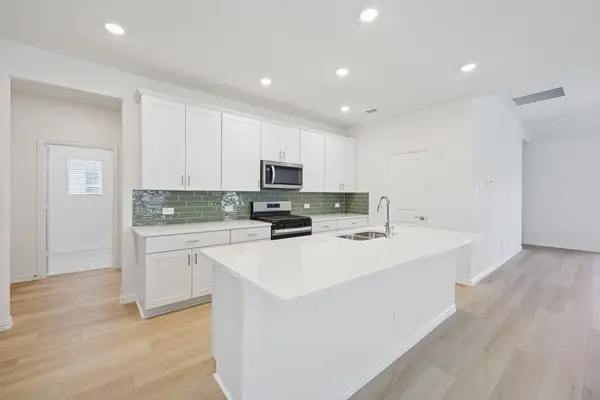 2119 Longchamp Lane, Seagoville, TX 75159