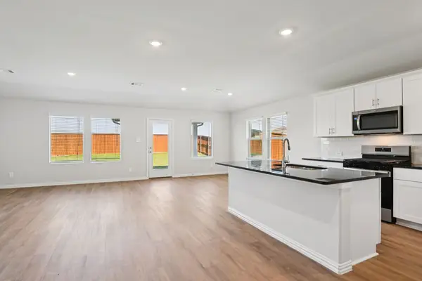 2115 Longchamp Lane, Seagoville, TX 75159