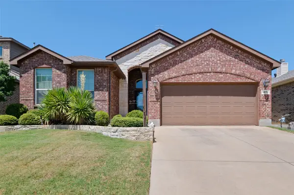 5813 Longmont Drive, Denton, TX 76208