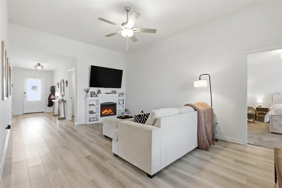 916 American Flyer Boulevard, Fort Worth, TX 76108 - #2