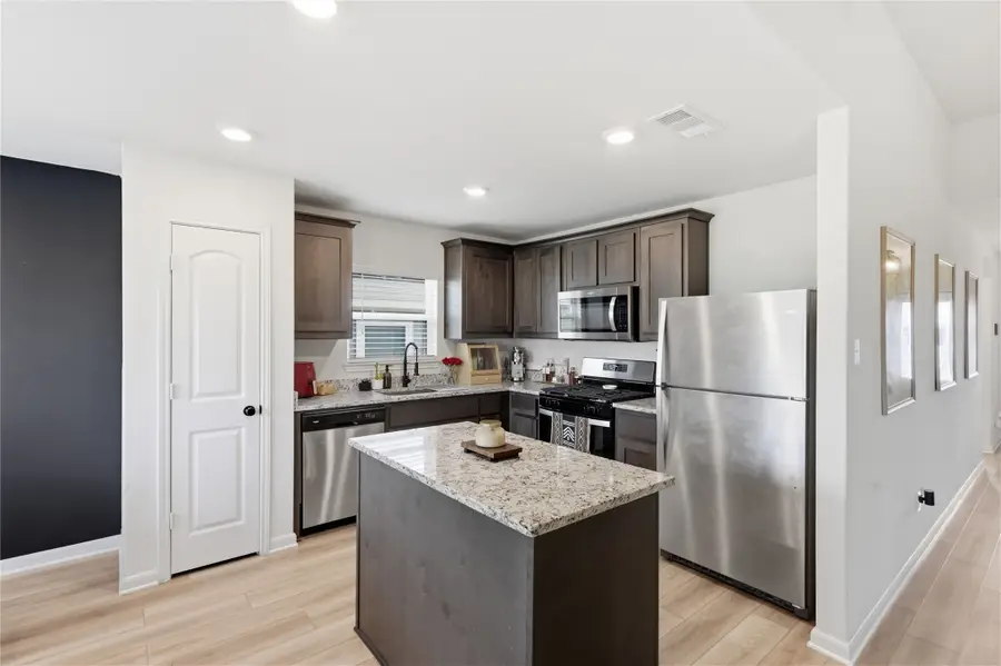 916 American Flyer Boulevard, Fort Worth, TX 76108 - #3