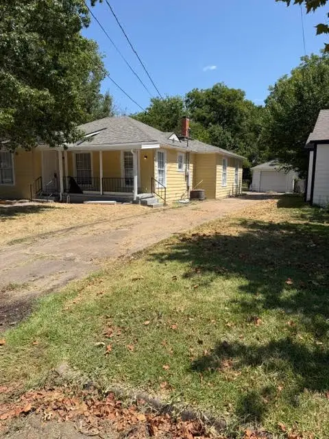 1033 Lockhart, Sherman, TX 75092 - #2