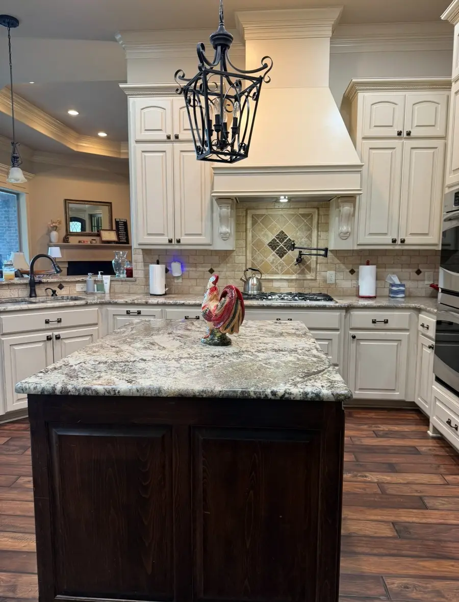 2371 Country Club Road W, Longview, TX 75602 - #3