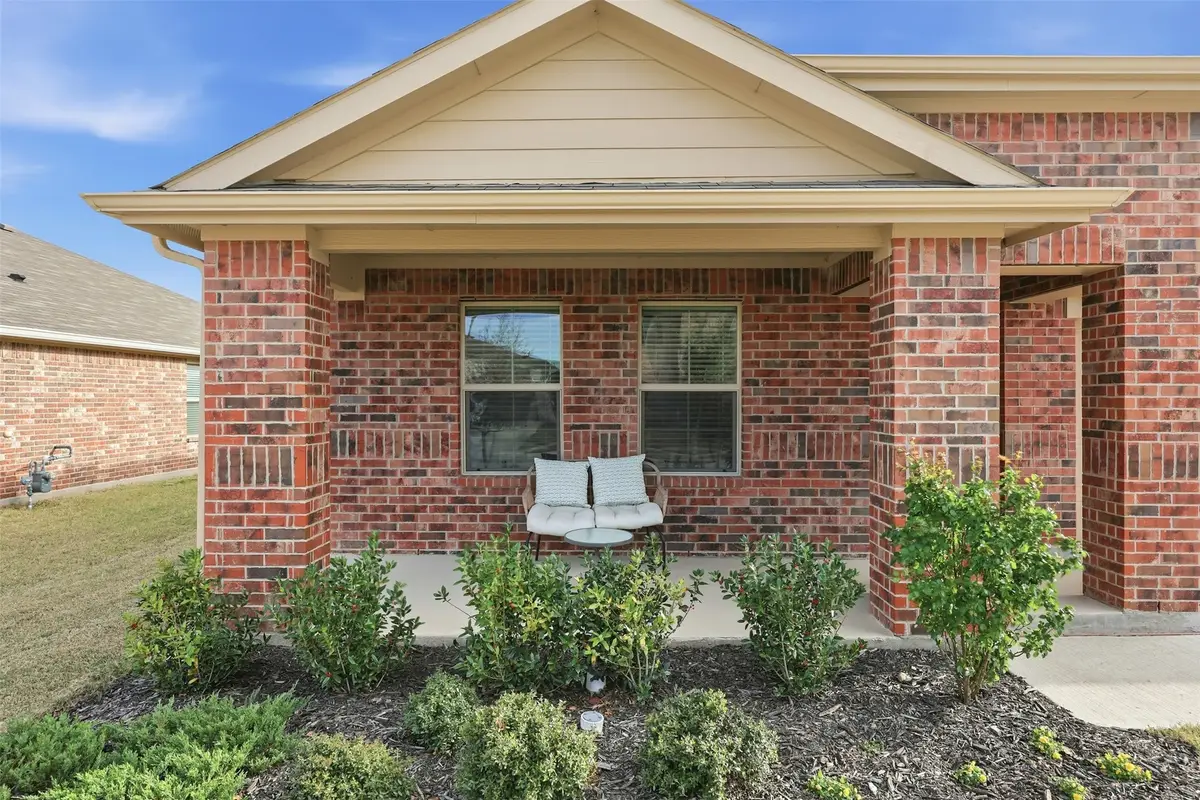 613 Whitecomb Lane, Justin, TX 76247 - #1
