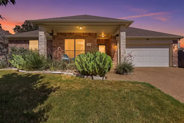 172 Overland Trail, Willow Park, TX 76087