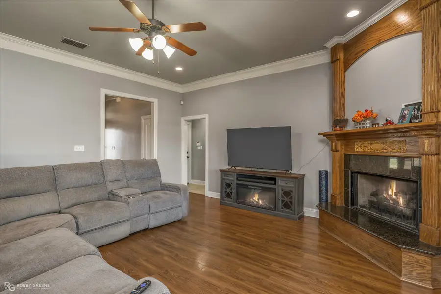 521 Brunswick Gardens, Haughton, LA 71037 - #3