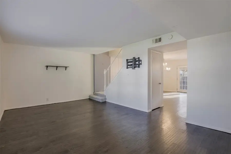 326 E Westview Terrace, Arlington, TX 76013 - #2