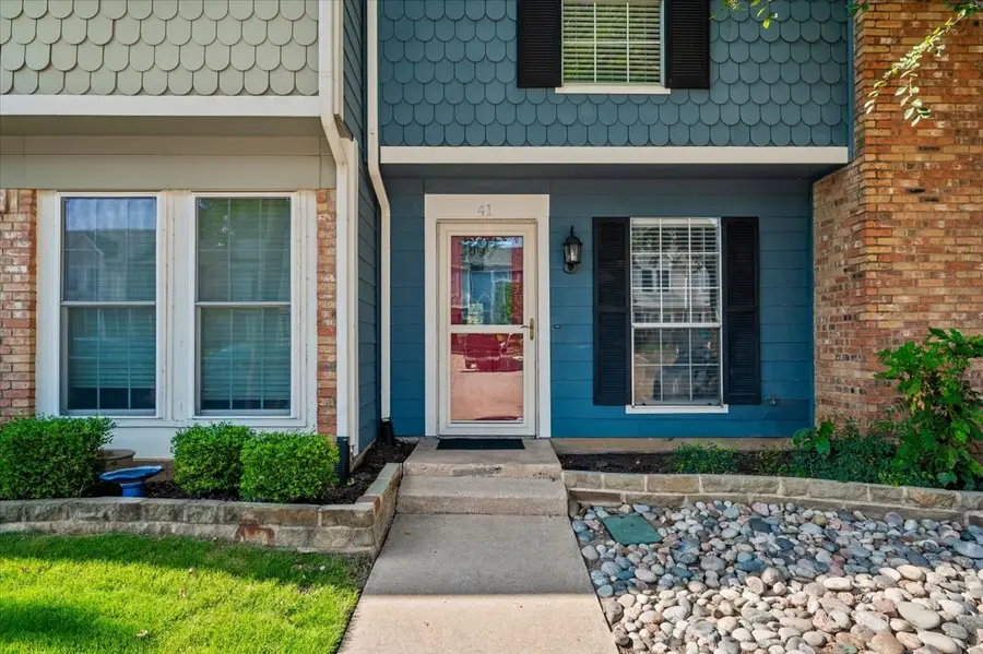 41 Abbey Road, Euless, TX 76039 - #2