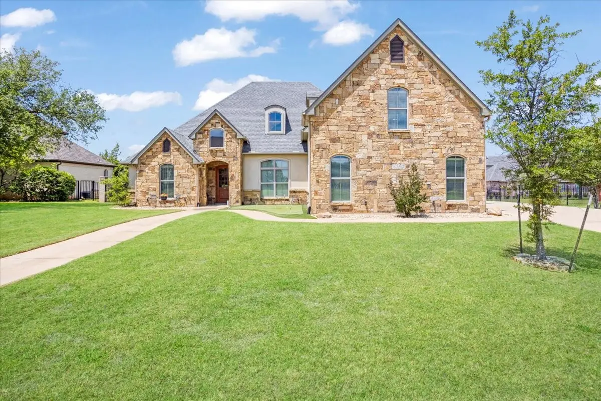 35 S Bob Jones Court, Pottsboro, TX 75076 - #1