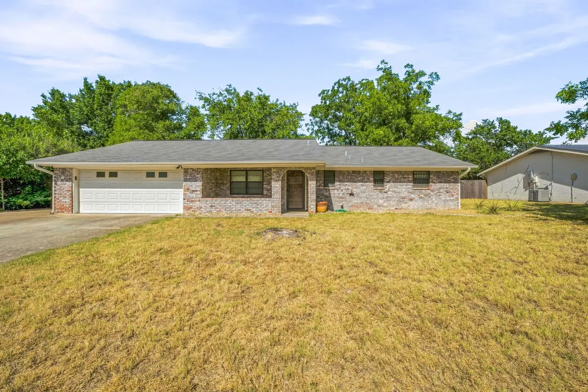 1007 Meadowlark Lane, Stephenville, TX 76401 - #1