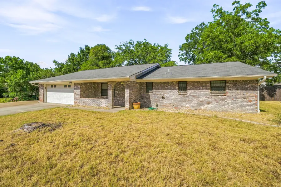 1007 Meadowlark Lane, Stephenville, TX 76401 - #2