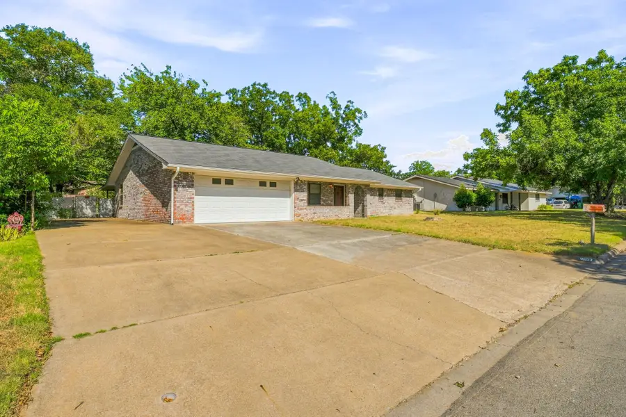 1007 Meadowlark Lane, Stephenville, TX 76401 - #3