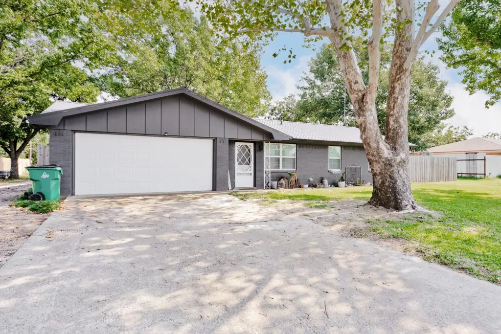 7590 Fm 1758, Bowie, TX 76230 - #1