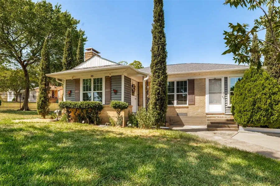 705 Reverchon Drive, Dallas, TX 75211 - #2