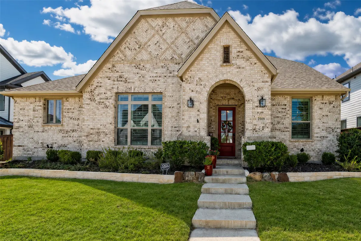 2009 Prairie Holly Lane, Fort Worth, TX 76008 - #1
