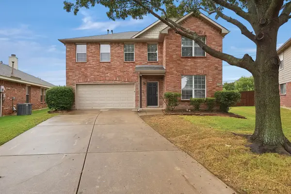 13001 Fencerow Road, Fort Worth, TX 76244