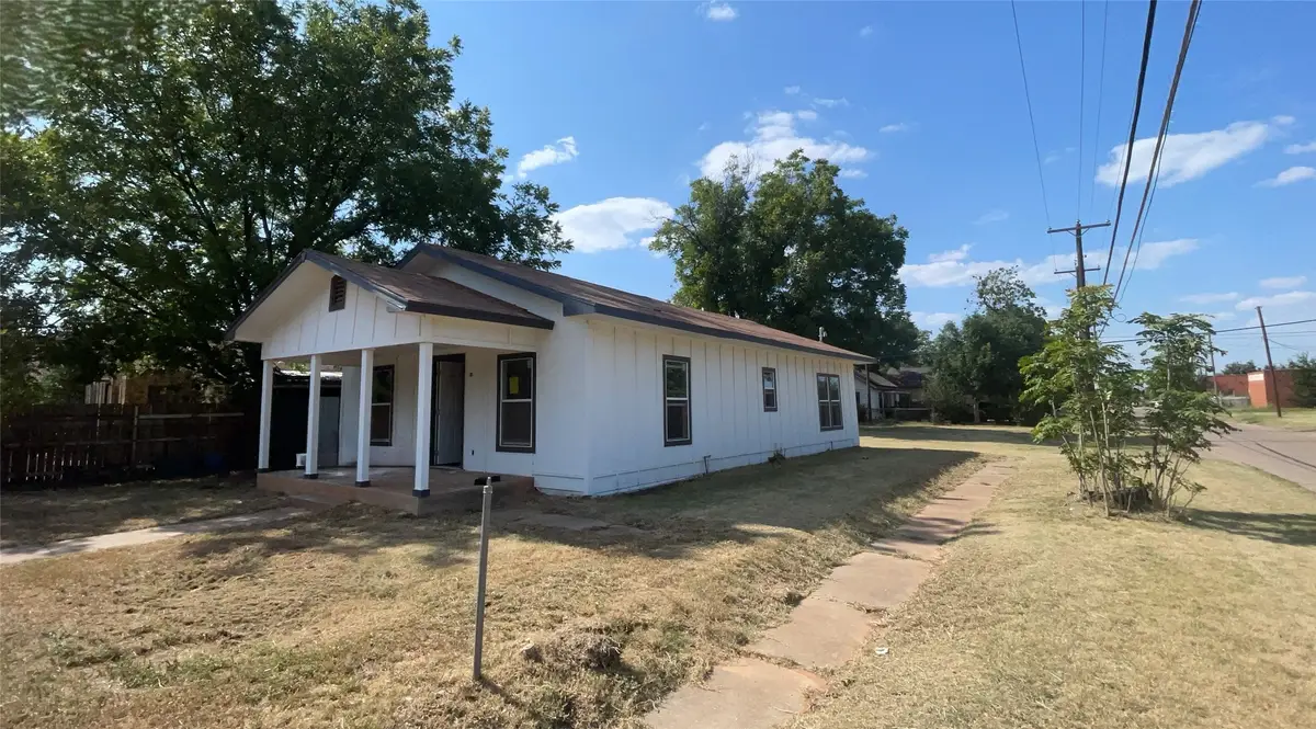 1300 N 9th Street, Wichita Falls, TX 76306 - #1