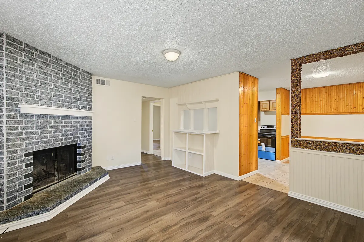 125 Allencrest Drive, White Settlement, TX 76108 - #1