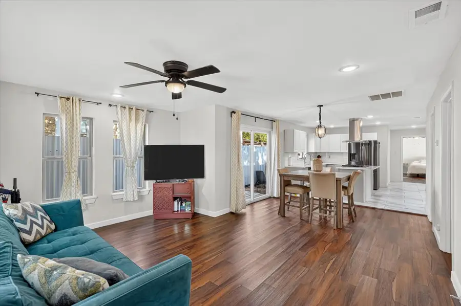2739 Kingston Street, Dallas, TX 75211 - #3