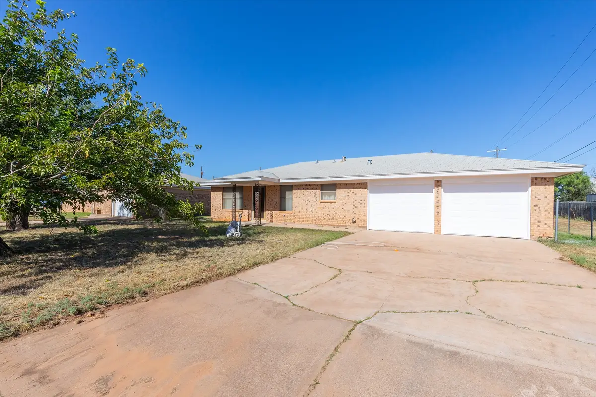 110 Cherry, Merkel, TX 79536 - #1