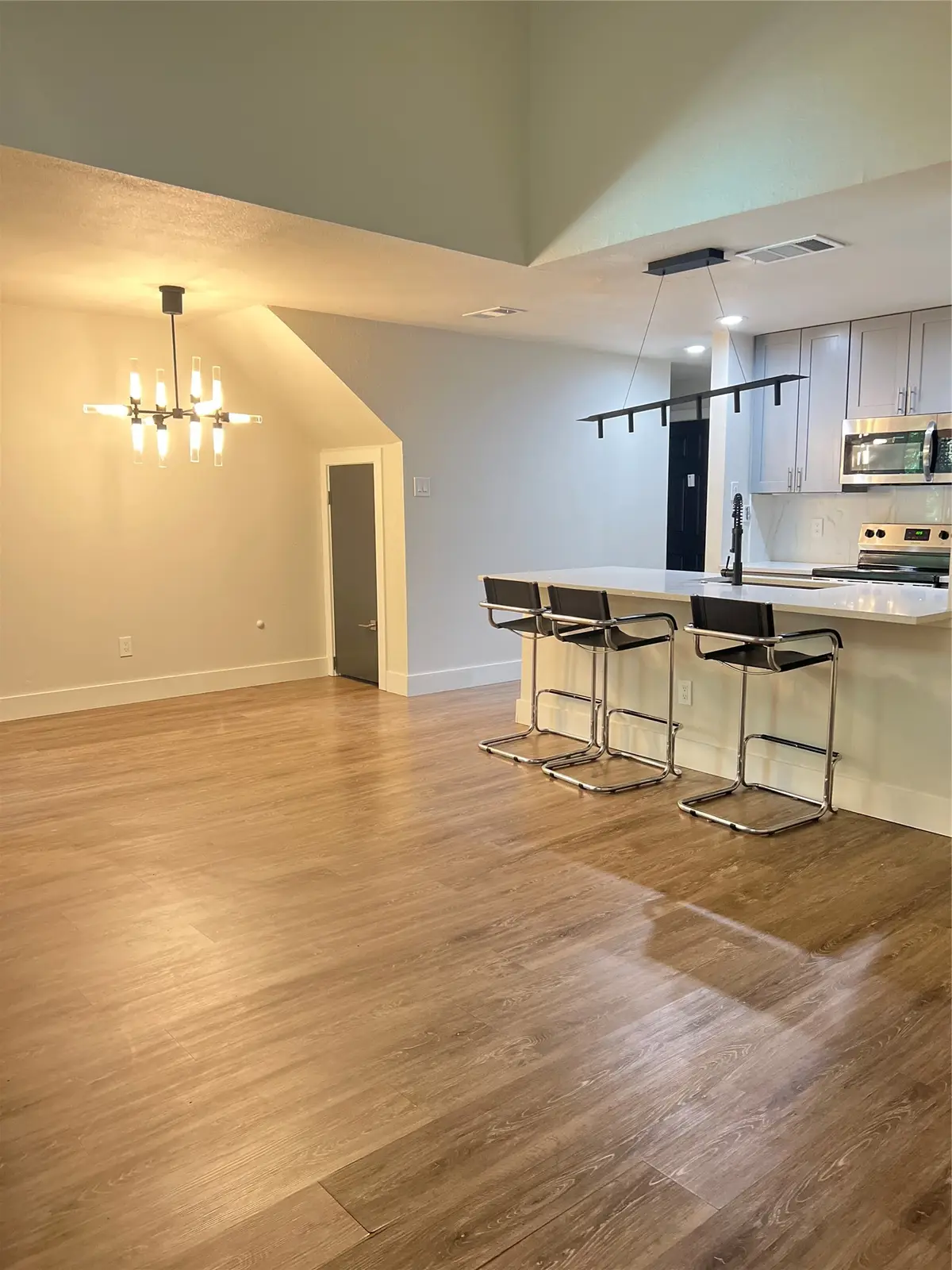 5840 Spring Valley Road #902, Dallas, TX 75254 - #1