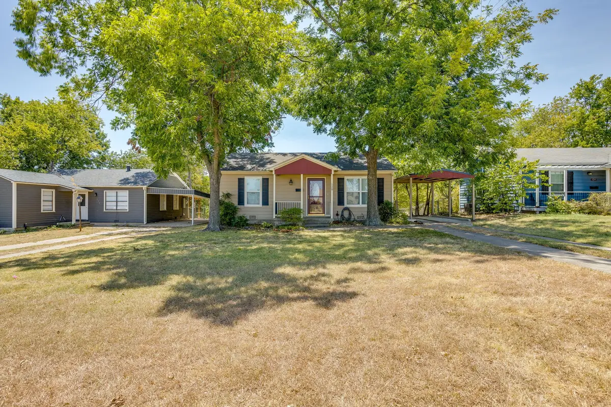 128 Tarrant Avenue, Burleson, TX 76028 - #1